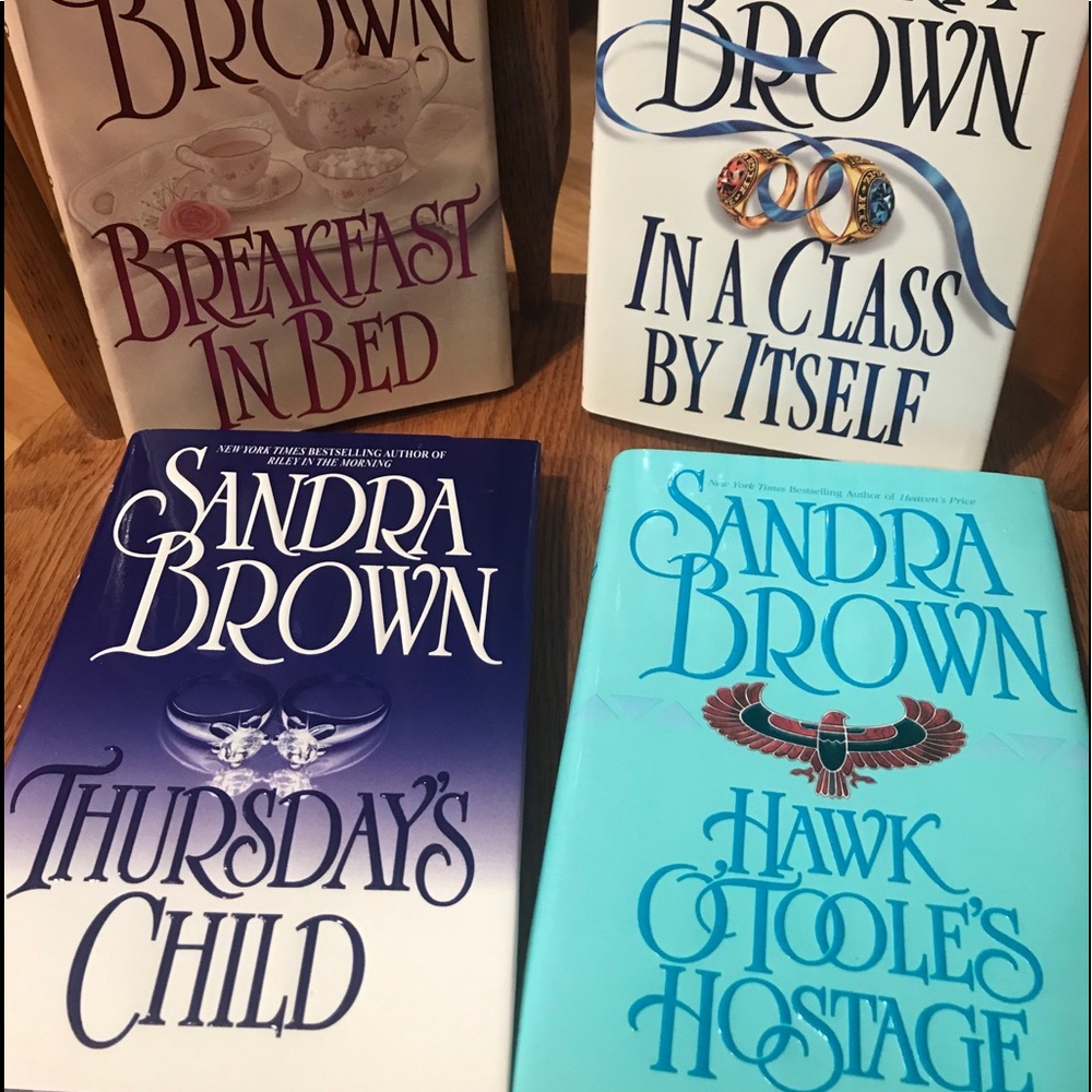 SANDRA BROWN 4 LIKE NEW HARDCOVERS WITH JACKETS